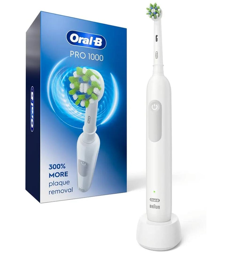 OralB Pro 1000 Rechargeable Electric Toothbrush, White