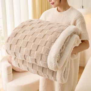 Sherpa Throw Fleece Blanket, Soft Fluffy Thick Blanket for Couch 80*90, Large Thick for All Season Use, Beige