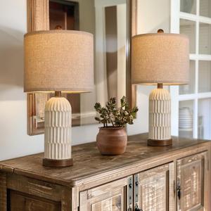 OYEARS 22.5" Bedside Table Lamps Set of 2, Farmhouse Table Lamp with USB A+C Charging Ports,Vintage Nightstand Lamp for Bedrooms and Living Rooms, Retro Resin End Table Lamp, Beige and Brown