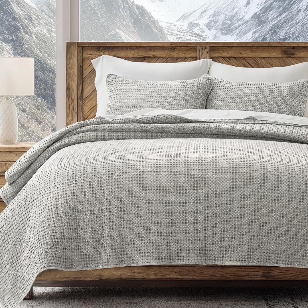 EverGrace Stonewashed 100% Natural Cotton Waffle Quilt Set Queen Size 3 Pieces, Durable, Textured & Substantial Bedding, Quilted Coverlet Bedspread with 2 Shams for All Seasons, Misty Gray