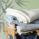 Aganear Cooling Blanket Queen Size for Hot Sleepers,Lightweight Cotton Summer Blanket of Rayon Derived from Bamboo.Waffle Weave Luxury Throws for Bed,Couch and Sofa.White,90x90 Inches