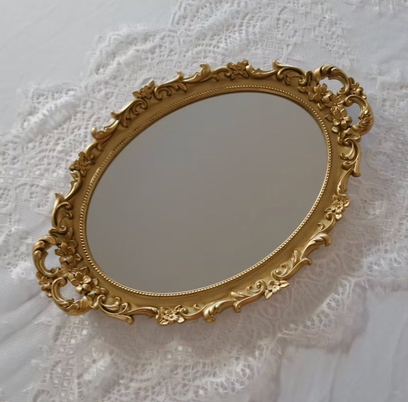 Gold Vintage Oval Centerpiece Trays