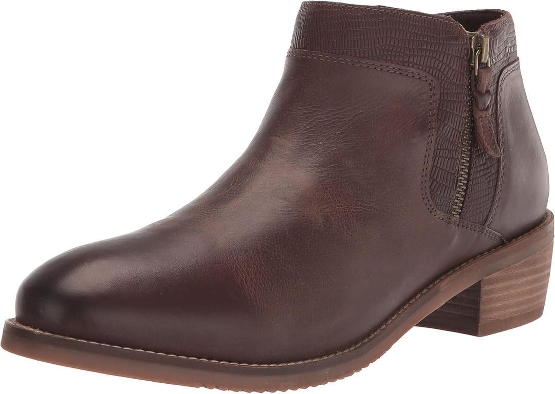 SoftWalk Women's Boot Ballet Flat (8.5, Chestnut Lizard)