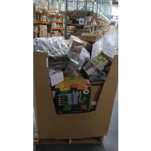 Pallet of Salvage Items