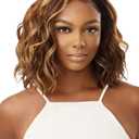 Outre Lace Front Wig - Sleeklay Part -NYLA (DR4/GOLDEN HONEY BLONDE)