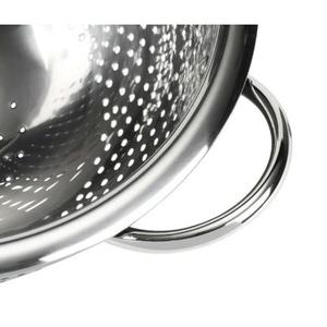 Gourmet Colander, 5qt capacity, Stainless Steel with Handles and Elevated Pedestal Foot, Silver