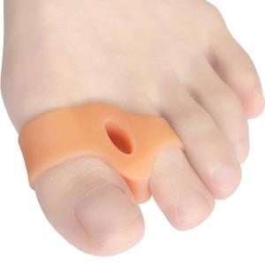 Chiroplax Bunion Corrector Pads Silicone Big Toe Separator Straightener Spacer for Women & Men Hallux Valgus Pain Relief Sleeve Cushion Splint Protector (4 Pads w/Shims - Large)