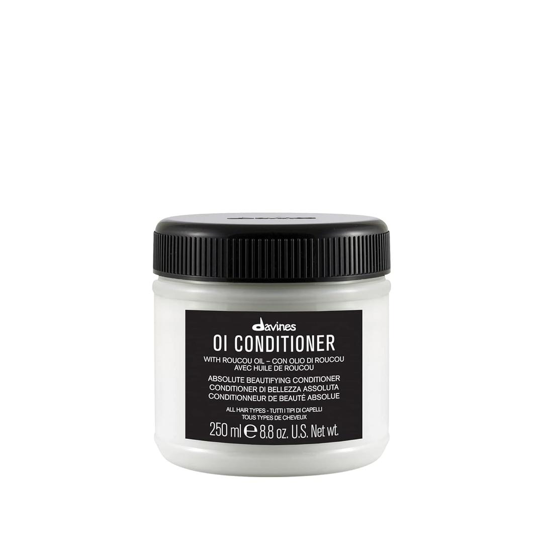 Davines OI Conditioner, Smoothing Conditioner For Normal Hair And All Hair Types, Softens And Restores Chemically Treated Hair (8.8 Fl Oz (Pack of 1))
