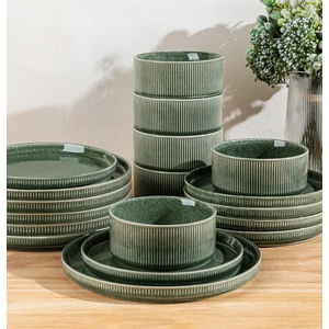 GBHOME Stoneware Dinnerware Sets for 4,Round Reactive Glaze Ceramic Plates and Bowls Set, Highly Scratch Resistant| Dishwasher & Microwave Safe Dishes Set, Service for 4(12Pcs), Dark Green