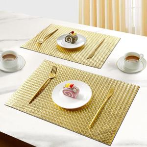 Double-Sided Reversible Placemats Set of 4, Heat Stain Non-Slip Waterproof Oil-Proof Washable Wipeable Woven Table Mats Outdoor Indoor for Dining Patio Table Kitchen Decor (Gold)