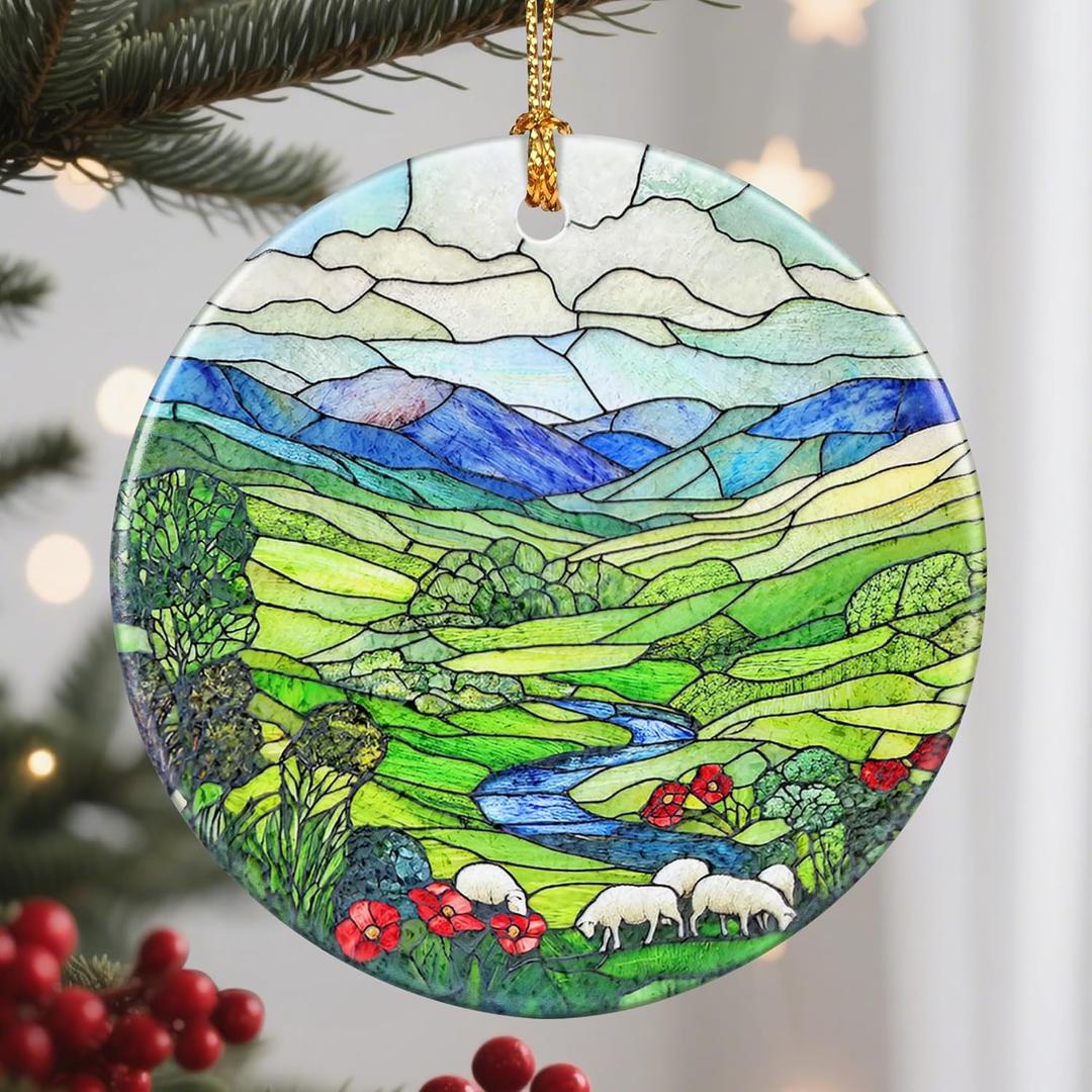 3 x Christmas Ornaments, 2.8 Inch Ceramic Hanging Ornament, Christmas Tree Ornaments, Xmas Decorations, Holiday Decorations, Holiday Party Gifts, and Xmas Gift Ideas - Green Irish Hills