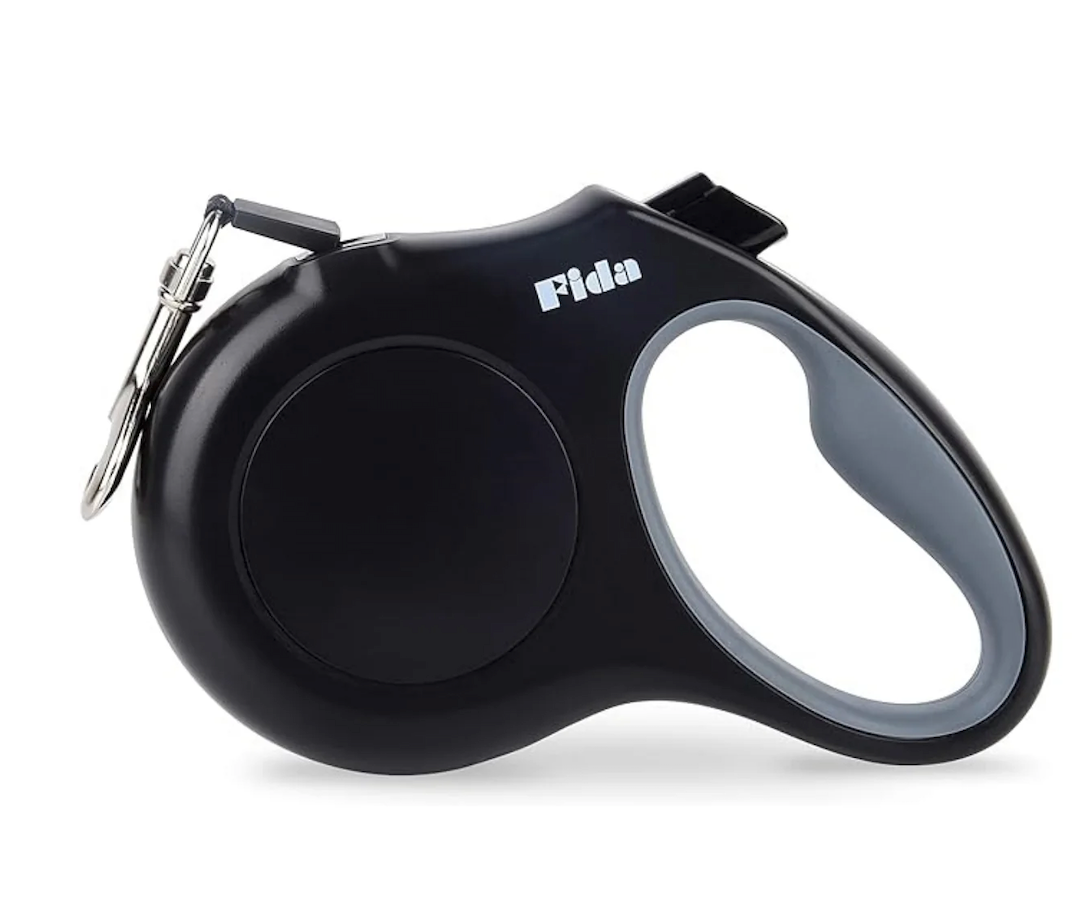 Fida Upgraded Retractable Dog Leash 30ft, Heavy Duty Pet Walking Leash for Medium/Large Breed up to 110 lbs, 360 Tangle-Free Long Retract Dog Lead, Soft Grip, One-Hand Brake, Black (Large30ft, Black)