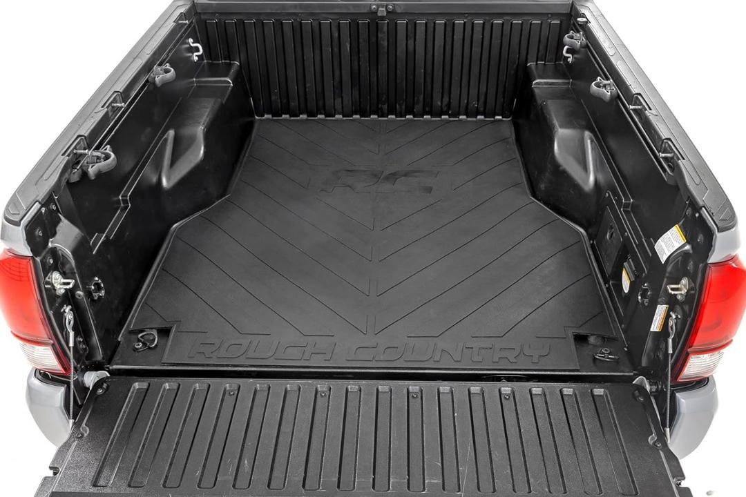 Rough Country Rubber Bed Mat for Toyota Tacoma (2005-2023) - Fits 5' (60") Bed, Non-Slip, Tear-Resistant Truck Bed Protection