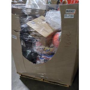 Pallet of salvage items