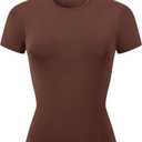 MCEDAR Womens Seamless Soft Smoothing T-Shirts Short Sleeve Slim Fit Basic Tees Crew Neck Casual Shirts (Brown, L)
