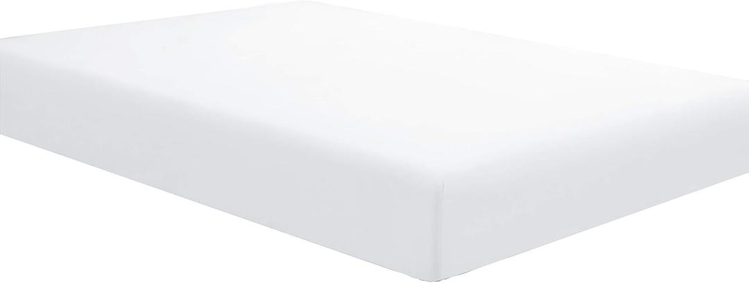 Sfoothome Full Fitted Sheet Only, Brushed Microfiber, Extra Soft and Comfortable - Wrinkle, Fade Resistant,Deep Pocket White Sheet