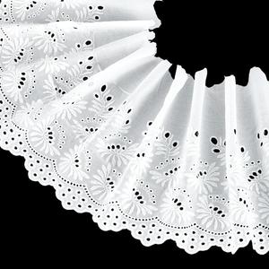 FINGERINSPIRE 3 Yards Ivory White Eyelet Cotton Trim 9inch Wide Cotton Lace Floral Embroidery Lace Trim Wavy Edge Floral Cotton Lace Ribbon for Sewing Dresses Clothes Bag Pets Clothes Decoration