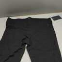 Danskin Women's Essential Capri Athletic Leggings (Large, Black)