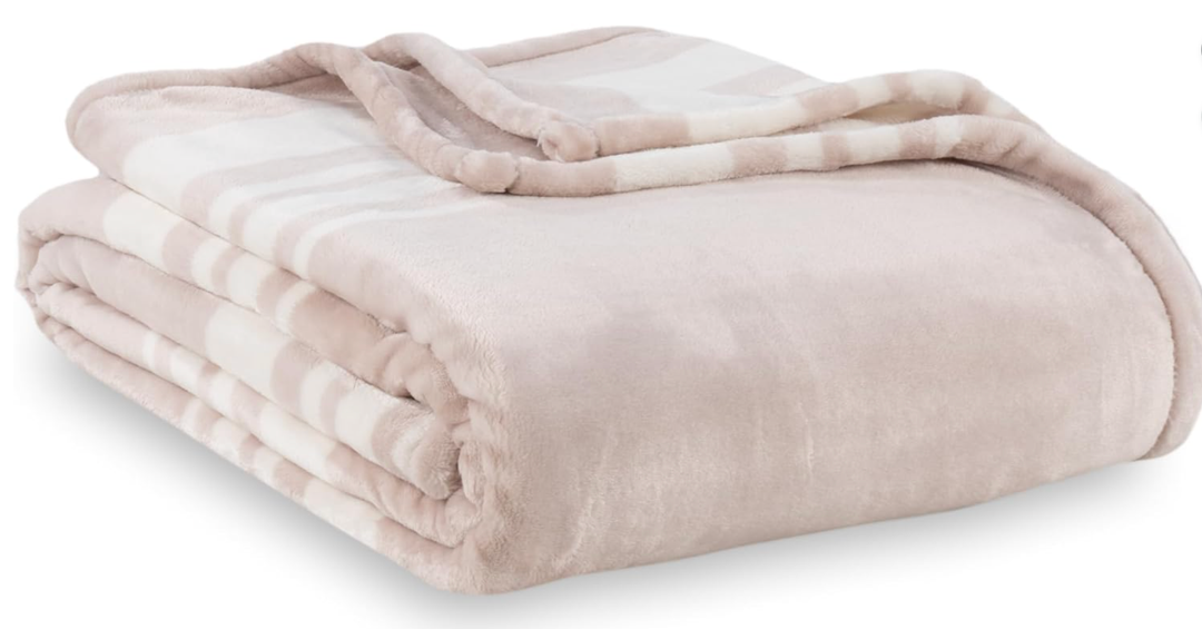 Berkshire Blanket-Classic Heavyweight Warm Soft Printed VelvetLoft® Plush Blanket, King Size Soft Fuzzy Blanket for Couch Sofa Bed, Stripe Cream, 90in x 108in