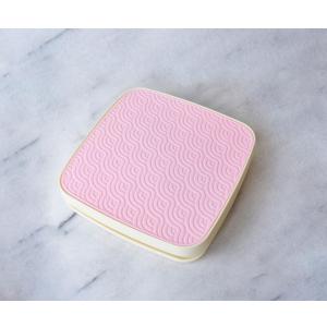 No Ant Tray Plus-Indoor Moat Feeder for Cats and Dogs - No Plug Needed, Versatile for Any Use, Great for Pet Owners (RosyPink)