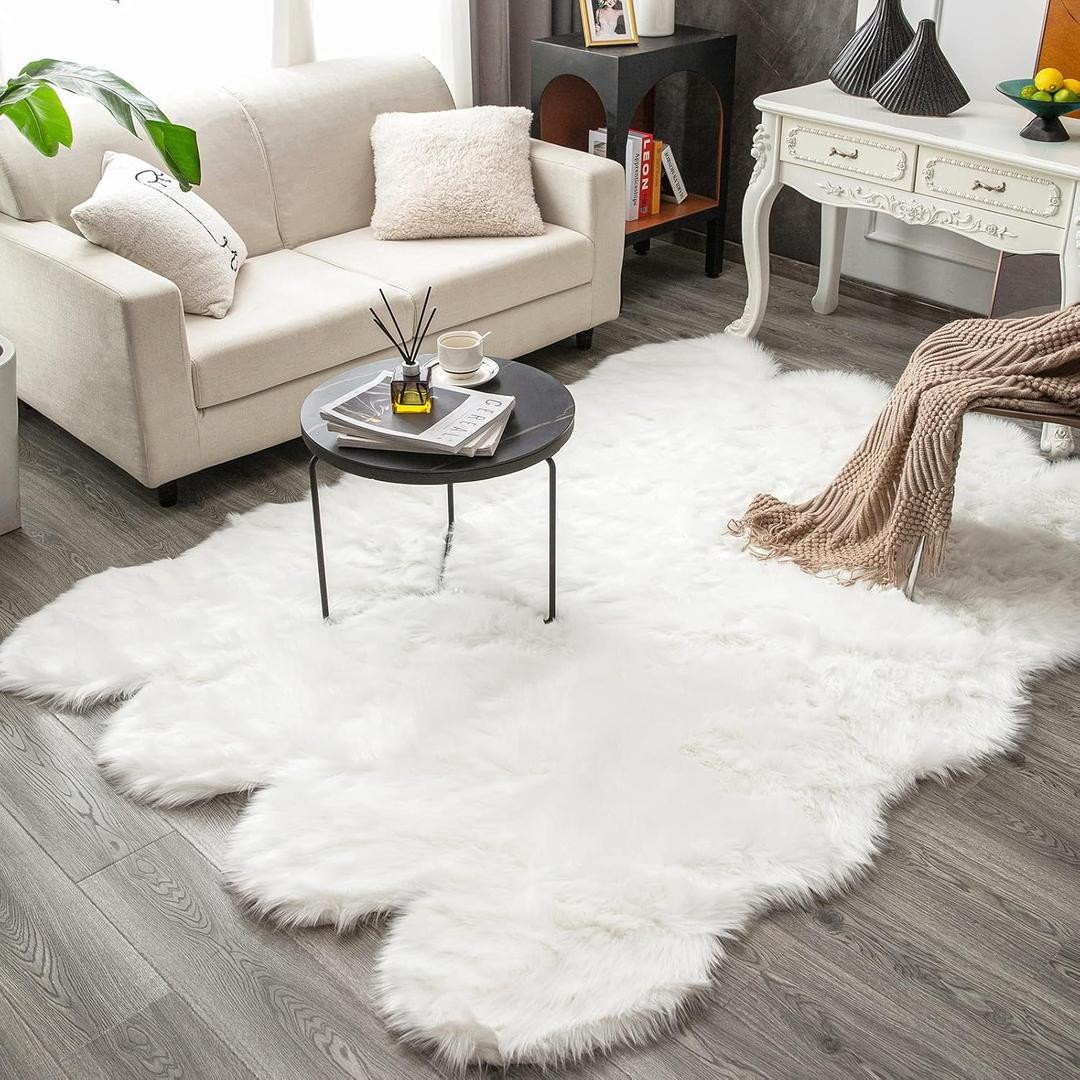 Carvapet 5x7 Faux Sheepskin Area Rug Soft Fluffy White 5 x 7 Plush Fur Carpet, Luxury Shaggy Floor Mat for Bedroom Living Room Nursery Bedside Sofa Cover Home Decor
