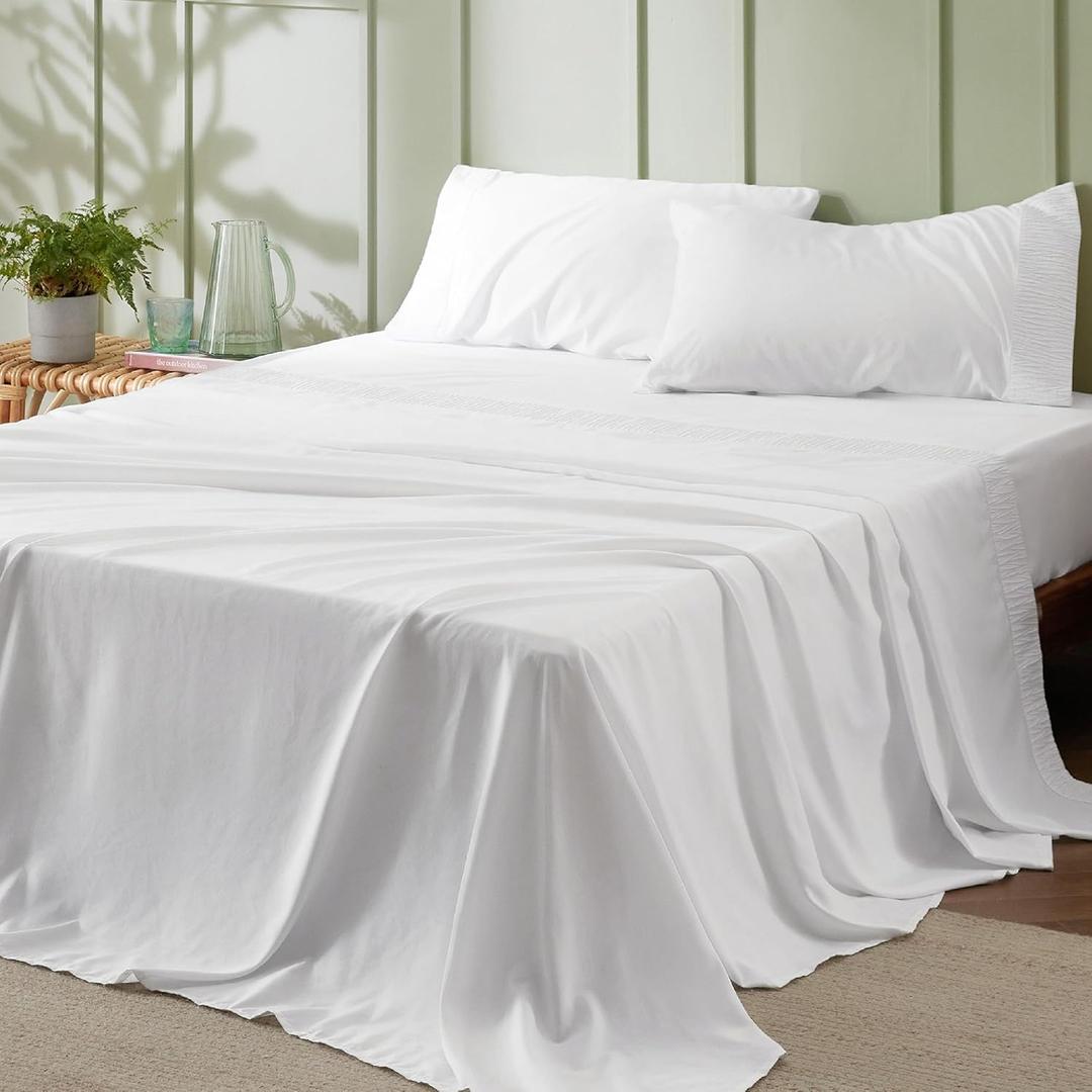 Bedsure Queen Sheet Set - 4 Pieces Soft Queen Size Sheets - Breathable & Cooling - Hotel Luxury - Easy Care Polyester Microfiber Bedding for Women, Men, White