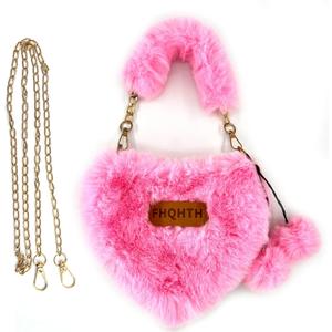 Faux Fur Evening Handbags Heart Shaped Clutches for Women Fluffy Shoulder Bags Metal Chain Strap (Pink)