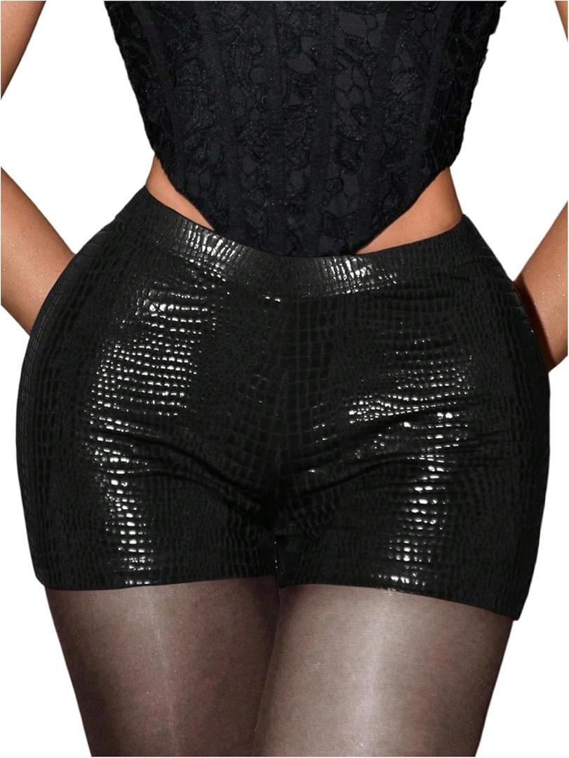 Milumia Women's Pu Leather Shorts Low Waisted Mini Shorts Clubbing Rave Outfits, Large (Black)