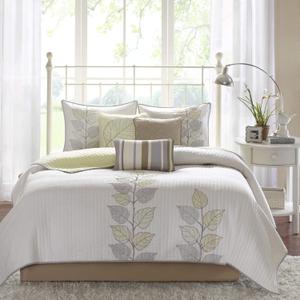 Madison Park Caelie Quilt Modern Classic Design All Season, Breathable Coverlet Lightweight Bedding Set, Matching Shams, Decorative Pillow, Full/Queen(90"x90"), Leaf Yellow 6 Piece