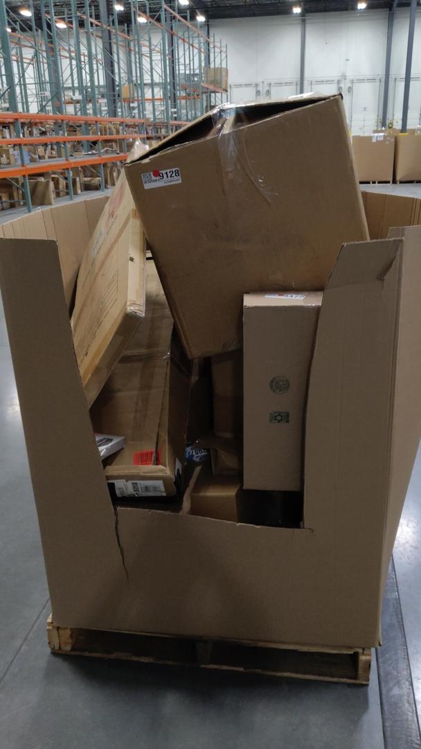 Pallet of Salvage Items