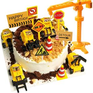 Construction Cake Topper, 18 PCS Construction Cake Decorations Set Excavator Tower Crane Cupcake Topper Traffic and Road Sign Decor Happy Birthday Party Supplies Favors