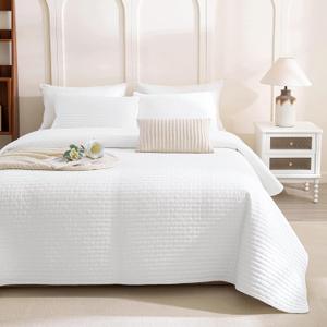 Lady Ann Oversized King Quilt 128x120, White Oversized King Bedspreads Set for Bed, Lightweight & Soft Farmhouse Coverlet All Season Extra Large 3 Pcs Quilted Bedding Sets, Oversized Cali King