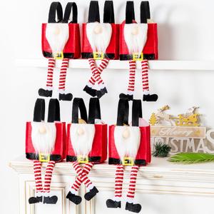 MOSHAKALA Christmas Gift Bag, Gnome clothing Christmas Treat Bags, Set of 6 Gift Bags for Children Holiday Parties Teachers Decorations (Santa Gnome)