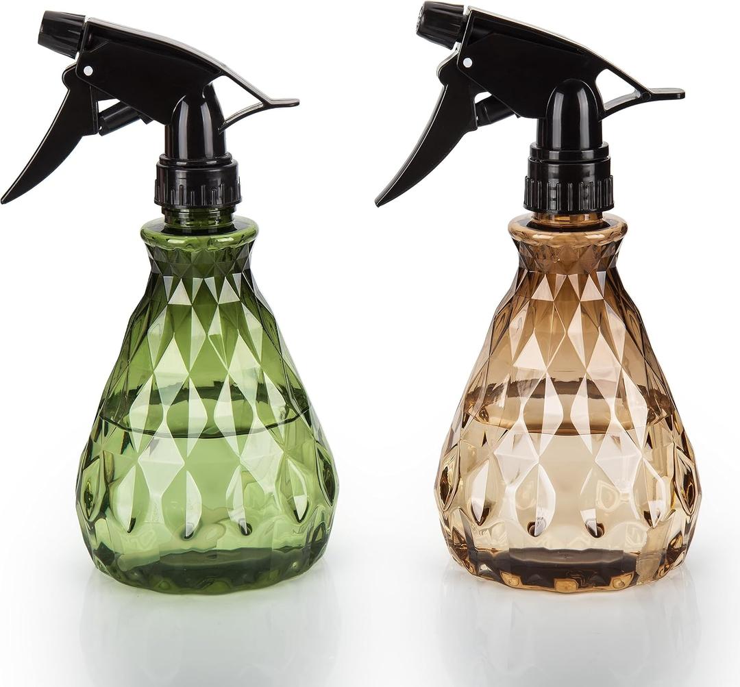 wugongshan 2 Pcs Spray Bottles, 500 ml/17 oz Empty Water Spray Bottles, Plastic Reusable Adjustable Mist Sprayer Squirt Bottles Containers Refillable for Cleaning Solutions, Gardening, Plants (Brownish and Green)