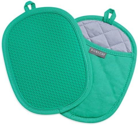 2-Pack Silicone Pot Holders for Kitchen Heat Resistant up to 500°F, Non-Slip Large Hot Pads with Pocket, Quilted Liner Trivets for Countertops Hot Pots and Pans (Jungle)