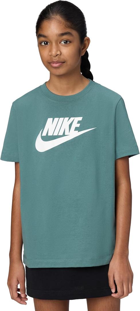 Nike Unisex Big Kids' Sportswear Club T-Shirt (Large Swoosh Logo) - Boys and Girls (Medium)