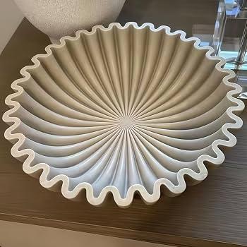 Multi-functional Ruffled Resin Tray, Entryway Storage, Decorative Trinket Organizer, Accessory Material, Multipurpose Storage Bowl