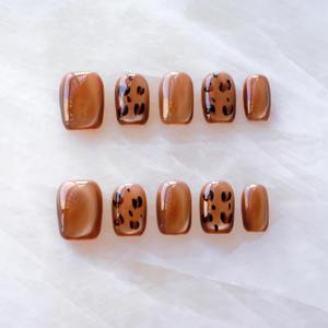 [GLORS] Caramel Leopard Glitter Cat Eye False Nail Press-Ons - Premium Fall Winter Style, Short Square Shape, 10 Pieces (Medium, SS)