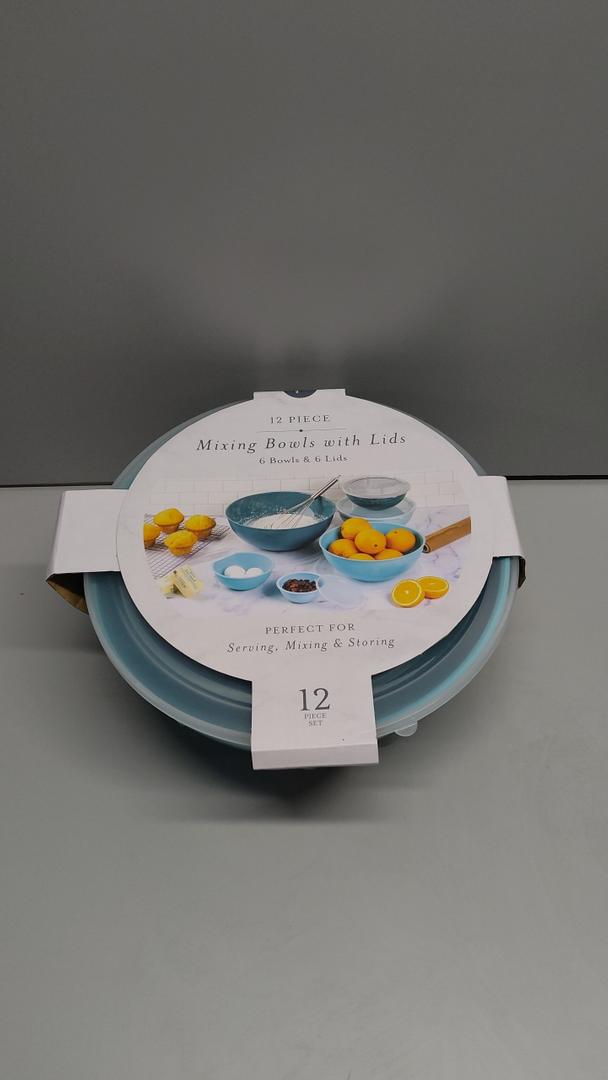 11 Piece Mixing Bowls With Lids