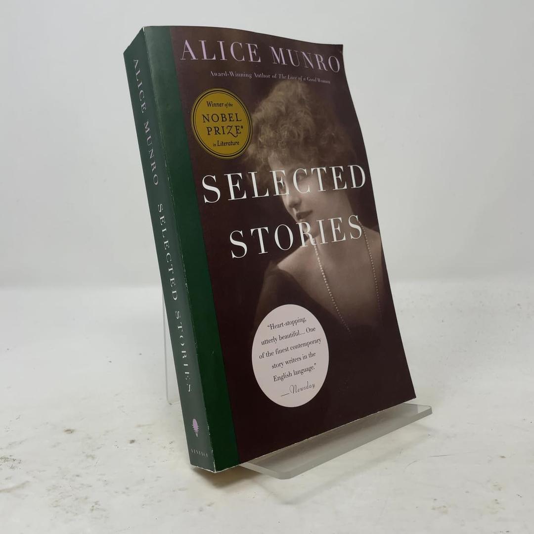 Selected Stories, 1968-1994 (Vintage International)