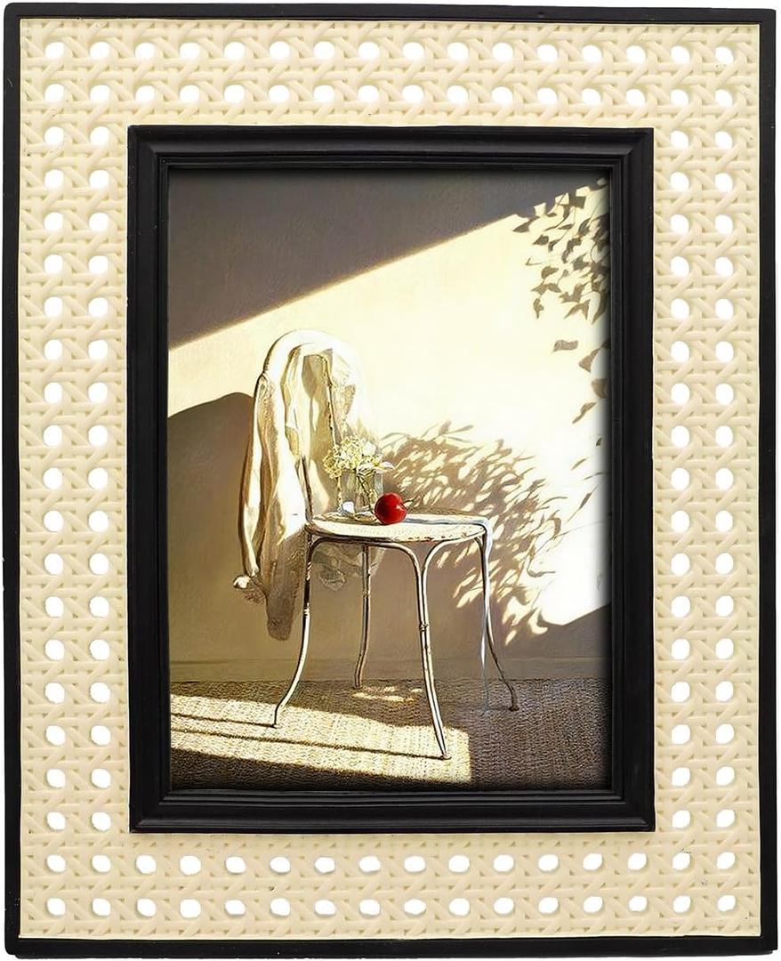 5x7 Vintage Picture Frame, Antique Ornate Photo Frame for Wall Hanging or Tabletop Display, Retro Home Decor, Photo Gallery Art, Light Beige