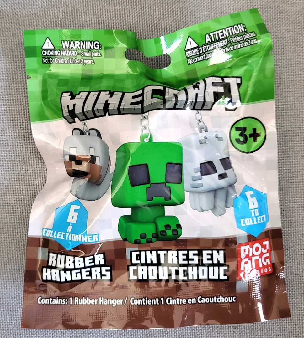 MINECRAFT Diamond Level ALEX Action Figure & Accessories BONUS 1 Rubber Hangers