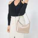 HOXIS Minimalist Faux Patent Leather Shoulder Bag Shiny Women Purse Y2K Style (Nude)