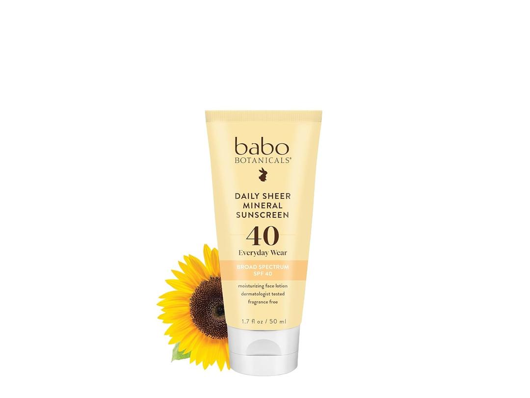 Babo Botanicals Daily Sheer Mineral Face Sunscreen Lotion SPF40 - Natural Zinc Oxide & Titanium Dioxide - 70% Organic Ingredients - Raspberry Oil & Aloe Vera - Fragrance Free - For Face - For all ages (1.7 Fl Oz (Pack of 1))