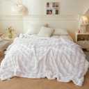 LIFEREVO Luxury Faux Rabbit Fur Queen Size Throw Blanket, Soft Cozy and Plush Shaggy Waffle Big Bubble Fluffy Warm Blankets for Bed Couch Sofa, Cute Fuzzy Furry Home Decor for Women, 90x90, White