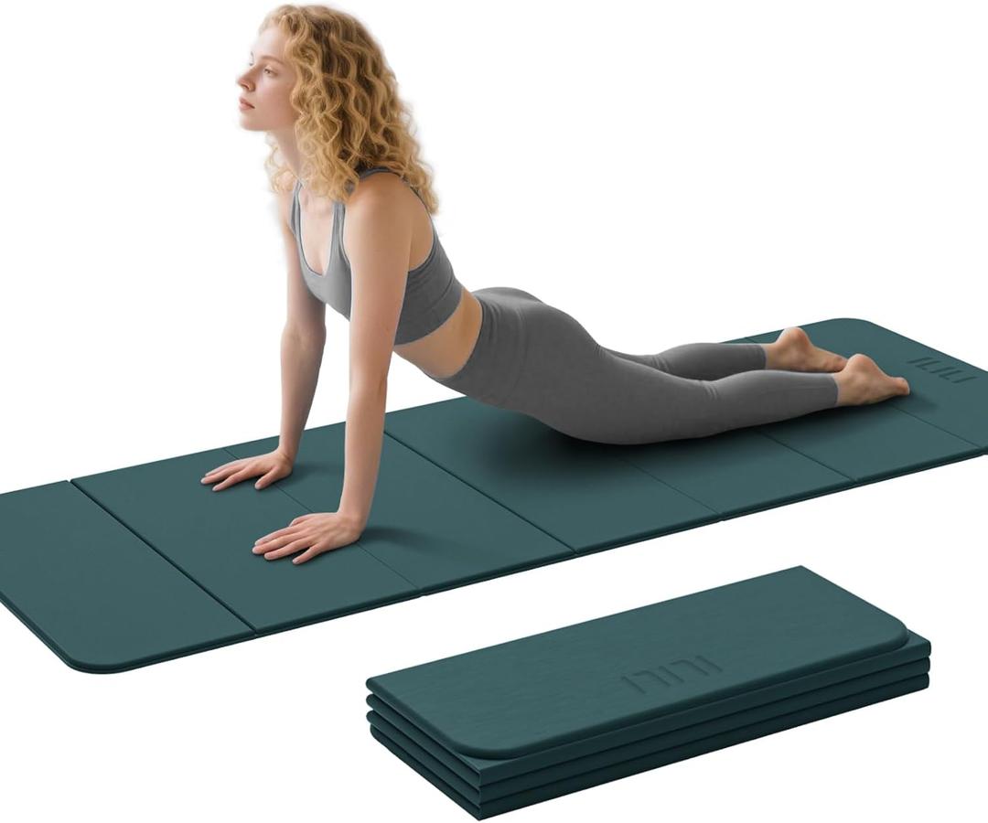 ILILI Foldable Yoga Mat 71 * 24 * 0.3'' - TPE Non-Slip Fitness Mat for HomeWaterproof & Lightweight (2lb) for Home Gym, Pilates & Stretching,Fitness Workouts (Dark Green)