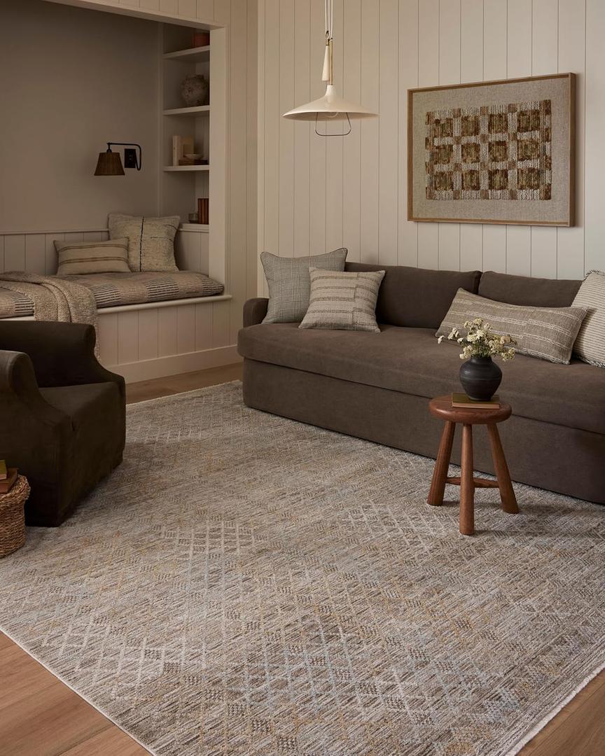 Loloi Amber Lewis Cali Collection CIL-03 Taupe/Multi 6'-7" x 9'-2", .25" Pile Height, Area Rug