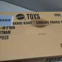 Hot Wheels Mario Kart Circuit Track Set & 2 Toy Vehicles, Racing Playset Includes Booster, Plus Mario & Yoshi Karts, Large