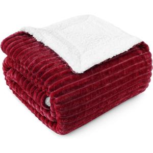PAVILIA Wine Red Burgundy Sherpa Fleece Throw Blanket for Couch, Soft Plush Fuzzy Blankets, Fluffy Flannel Sherpa Blanket for Sofa, Warm 3D Ribbed Winter Blanket Gift, 50x60 inches