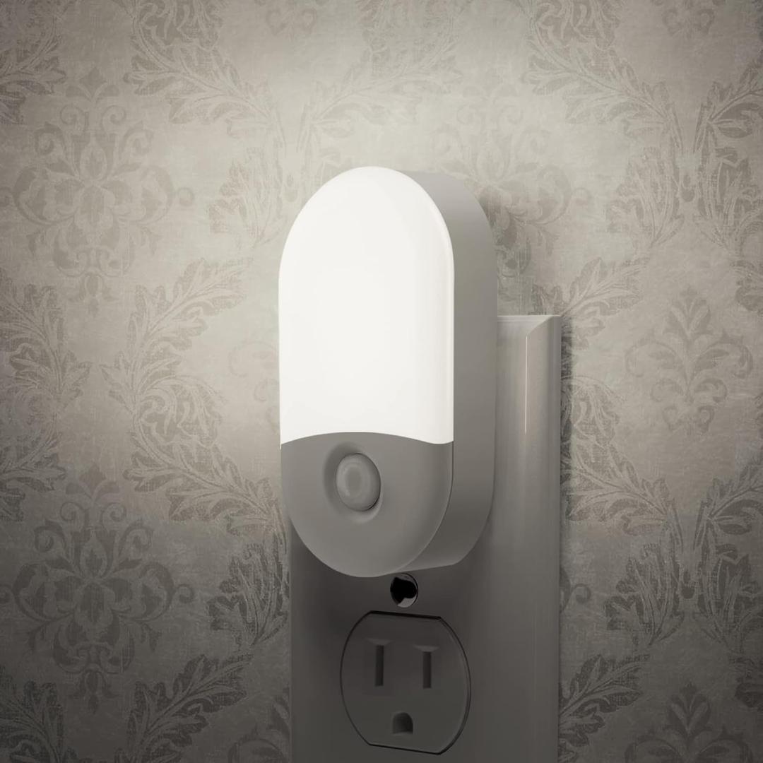 LOHAS Night Lights Plug into Wall [ ], Auto Dusk to Dawn sensor, 0.6W Dimmable LED Nightlights, Daylight White 5000K, 30/60lm Small Night Light for Hallway, Kids, Adults, Bathroom, Stairs (2 Count (Pack of 1))